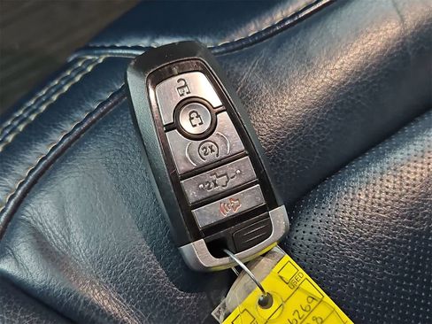 Used 2018 Ford F150 Limited image 38