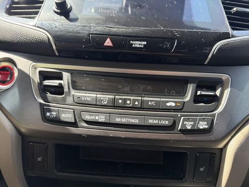 Used 2021 Honda Pilot EX-L image 36