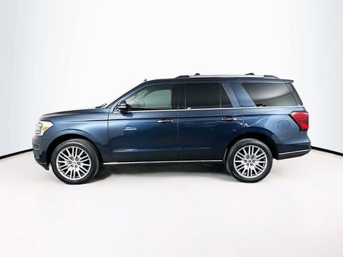 Certified 2022 Ford Expedition Limited image 3