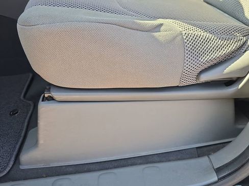 Used 2021 Nissan Frontier SV w/ Midnight Edition Floor Mats RWD image 20