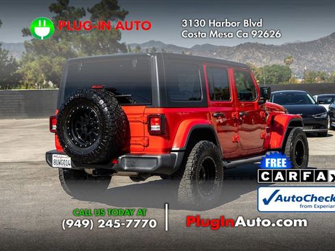 Used 2021 Jeep Wrangler Unlimited Sahara image 1