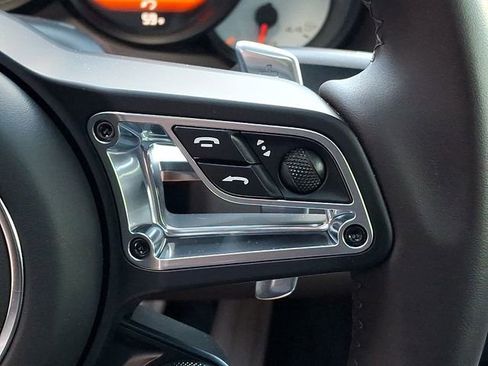 Certified 2017 Porsche 911 Carrera 4S AWD/4WD image 27