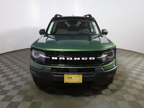 Certified 2025 Ford Bronco Sport Outer Banks w/ Outer Banks Tech Package+ AWD/4WD image 3