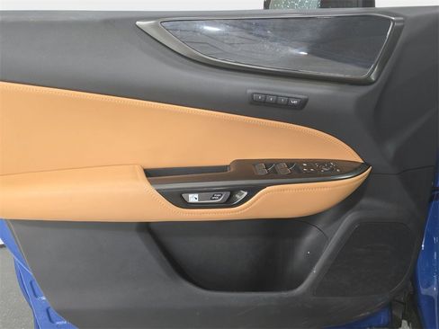 Used 2023 Lexus NX 250 FWD w/ Towing Package (2000 Lbs) image 26