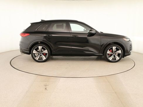 New 2026 Audi SQ5 Premium Plus AWD/4WD image 8