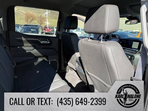 Used 2023 GMC Sierra 1500 SLT w/ SLT Convenience Package AWD/4WD image 34