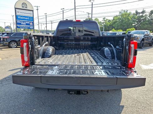 Used 2025 Ford F350 Platinum AWD/4WD image 29