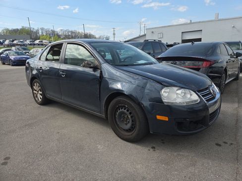 Used 2010 Volkswagen Jetta Limited Edition FWD image 1