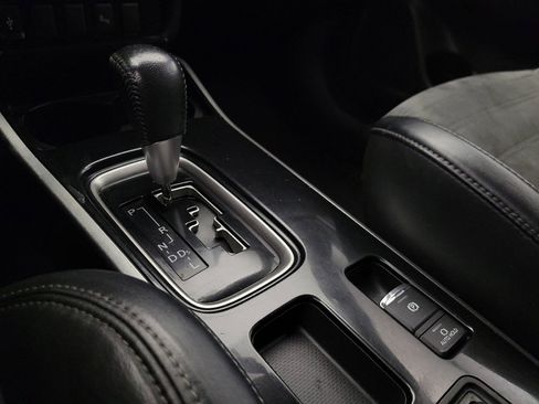 Used 2019 Mitsubishi Outlander LE FWD image 26