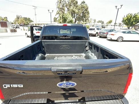 Used 2015 Ford F150 XLT w/ Equipment Group 302A Luxury AWD/4WD image 16