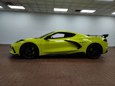 Used 2022 Chevrolet Corvette Stingray Premium Cpe image 2