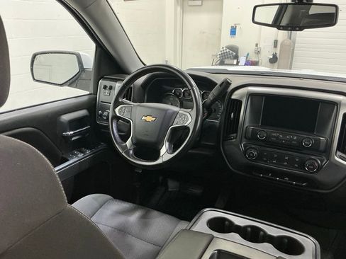 Used 2018 Chevrolet Silverado 1500 LT w/ Trailering Package image 15