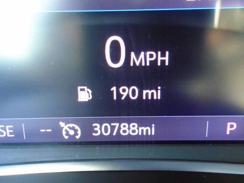 Certified 2025 Chevrolet Blazer LT image 6