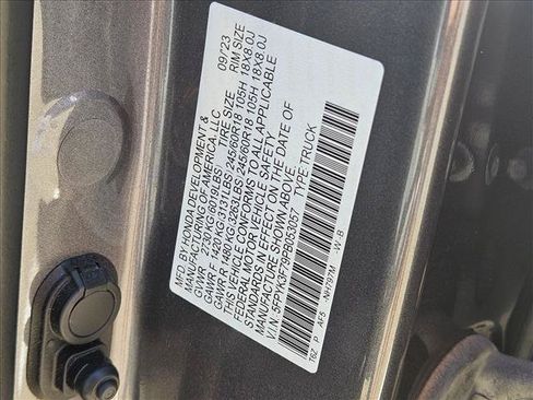 Used 2023 Honda Ridgeline RTL-E image 23