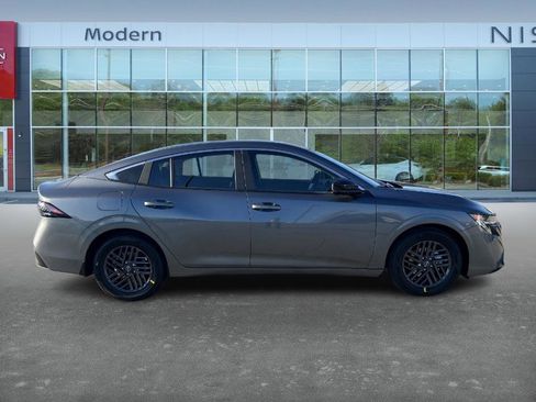 New 2026 Nissan Sentra SV image 4