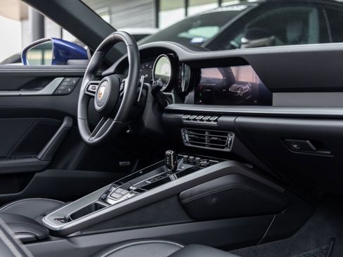 Certified 2024 Porsche 911 Carrera image 39