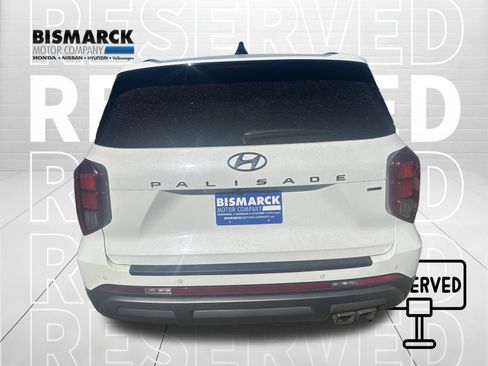 Used 2023 Hyundai Palisade Limited AWD/4WD image 6