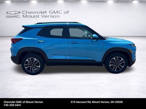 New 2026 Chevrolet TrailBlazer LT w/ LT Cold Weather Package FWD image 8