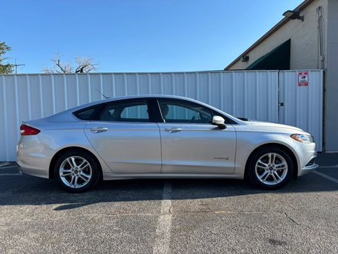 Used 2018 Ford Fusion S FWD image 7