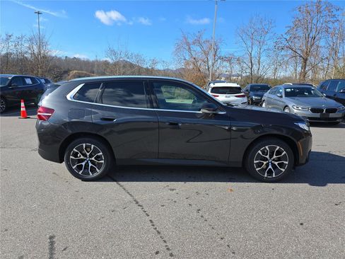 New 2026 BMW X3 xDrive30 w/ Convenience Package image 2