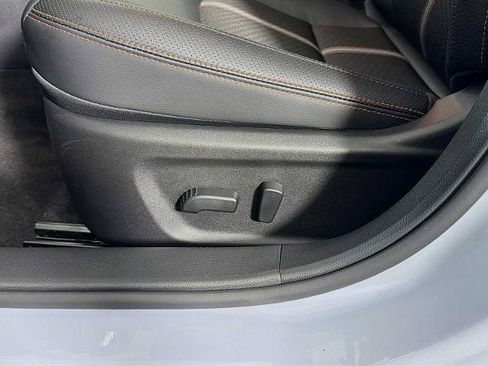 Certified 2025 Nissan Altima 2.5 SR AWD/4WD image 17