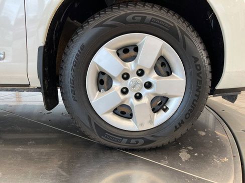 Used 2014 Nissan Rogue S image 38