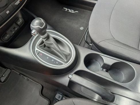 Used 2014 Kia Soul image 18
