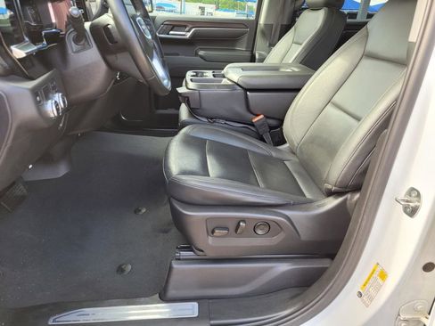 Used 2024 GMC Sierra 1500 SLT RWD image 18