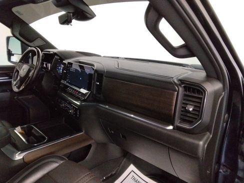 Used 2024 Chevrolet Silverado 2500 High Country w/ High Country Premium Package image 50