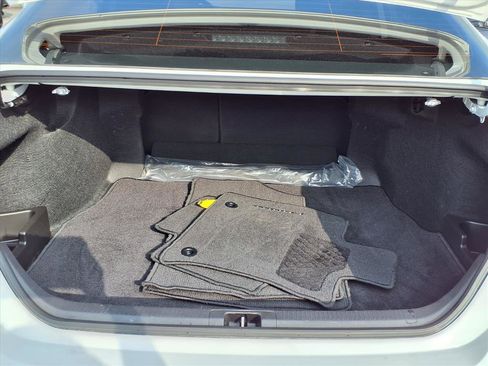 Used 2025 Toyota Camry SE image 19