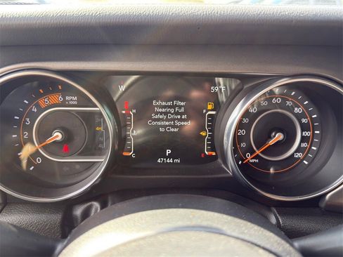 Used 2023 Jeep Wrangler Unlimited Rubicon w/ LED Lighting Group image 16