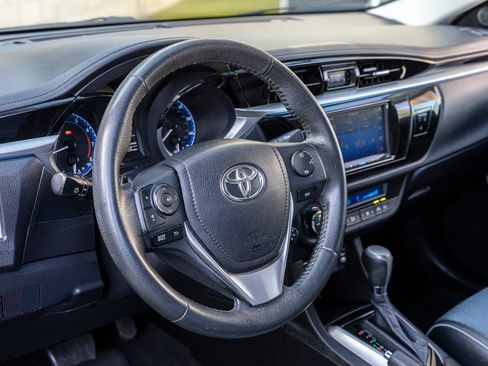 Used 2015 Toyota Corolla S FWD image 20