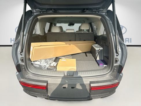 New 2026 Hyundai Santa Fe SE FWD image 18