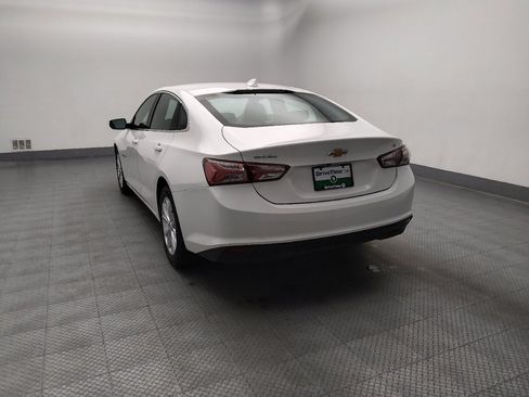 Used 2020 Chevrolet Malibu LT FWD image 6