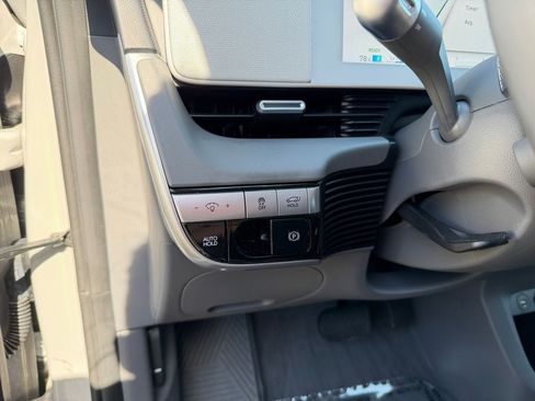 Used 2024 Hyundai Ioniq 5 SEL AWD/4WD image 19