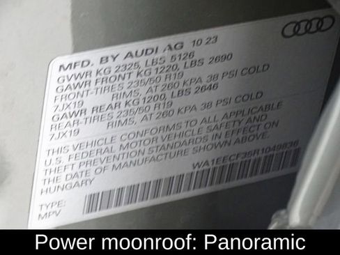 Used 2024 Audi Q3 2.0T Premium Plus image 23