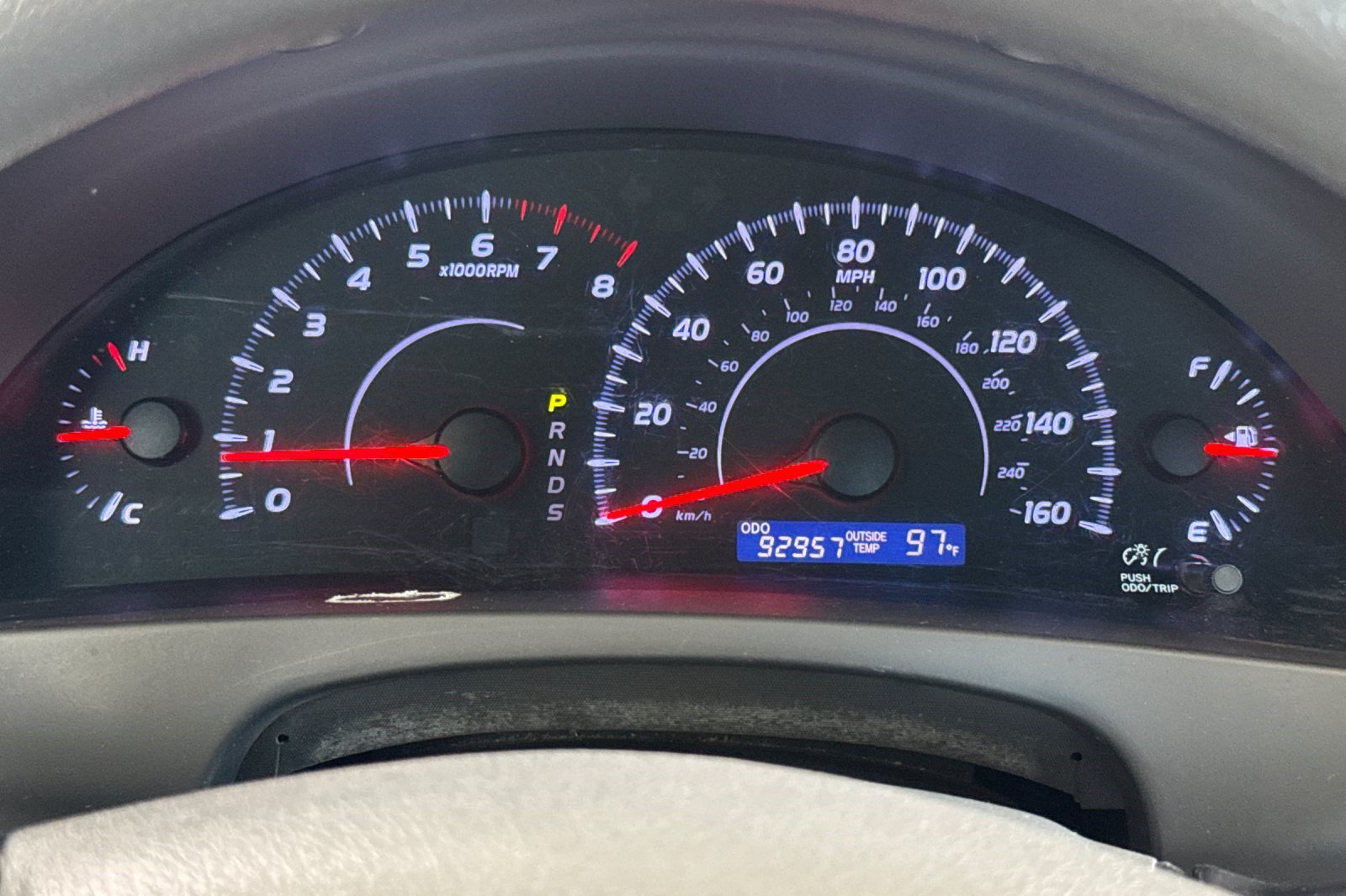 Used 2010 Toyota Camry LE FWD image 31