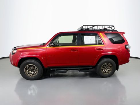 Used 2023 Toyota 4Runner 40th Anniversary SE AWD/4WD image 9