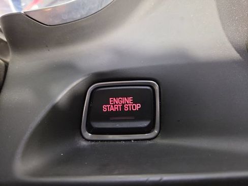 Used 2017 Chevrolet Camaro LT RWD image 25