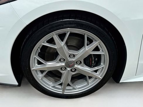 Used 2020 Chevrolet Corvette Stingray Preferred Conv w/ 2LT Preferred Equipment Group RWD image 35