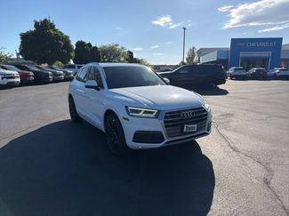 Used 2019 Audi Q5 2.0T Premium Plus w/ Premium Plus Package AWD/4WD video 1