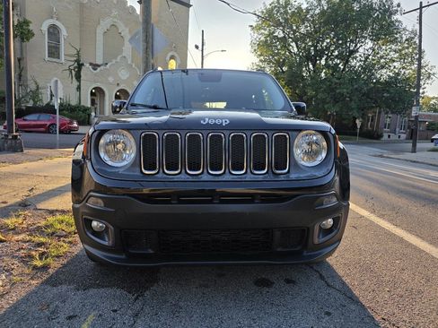Used 2015 Jeep Renegade Latitude w/ Cold Weather Group AWD/4WD image 8