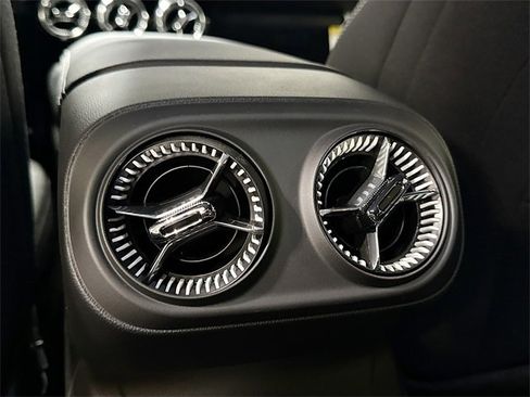 New 2026 Chevrolet Blazer EV LT image 28