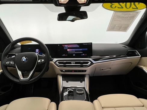 Certified 2023 BMW 330i xDrive Sedan w/ Driving Assistance Package image 10