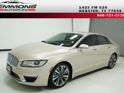 Used 2017 Lincoln MKZ Select w/ Select Plus Package image 1