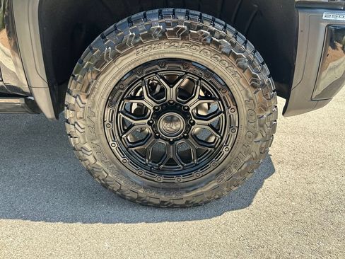 Used 2026 GMC Sierra 2500 Denali Ultimate AWD/4WD image 17