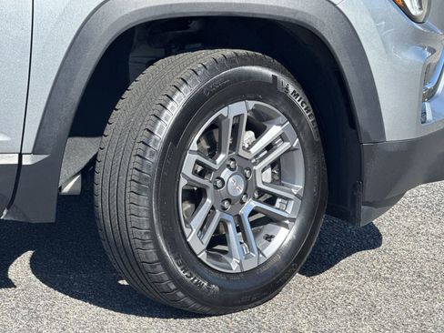 Used 2025 GMC Terrain Elevation image 12