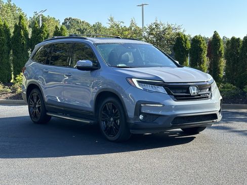 Used 2022 Honda Pilot Black Edition image 2
