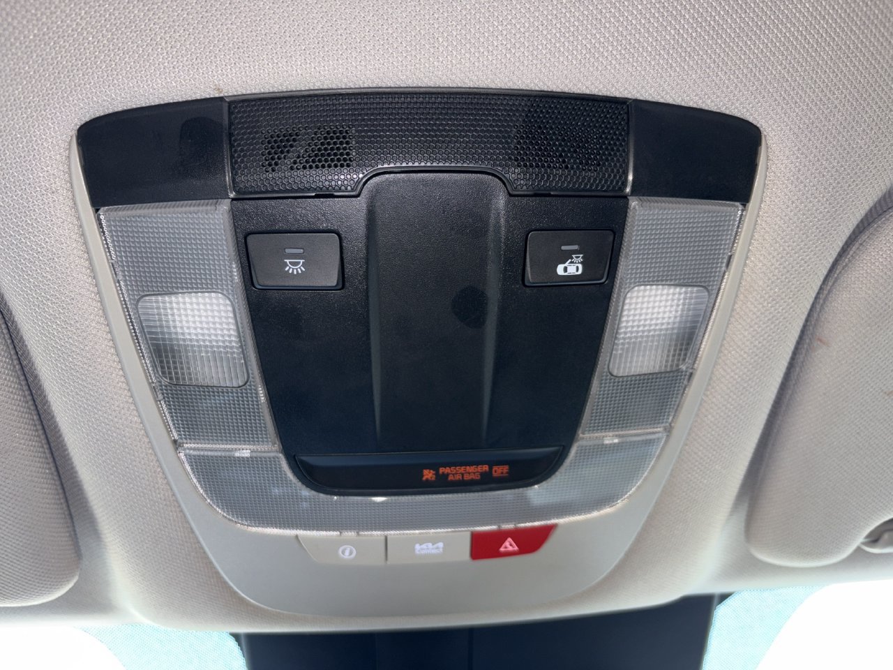 Used 2023 Kia Sorento EX AWD/4WD image 16