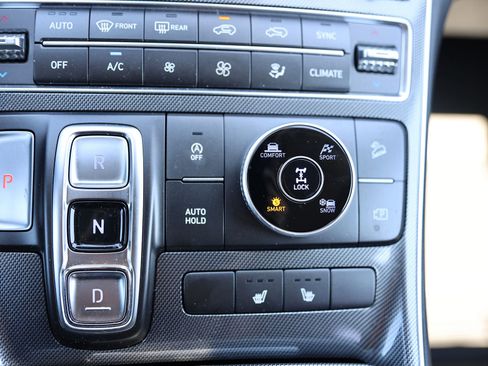 Certified 2023 Hyundai Santa Fe SEL AWD/4WD image 30